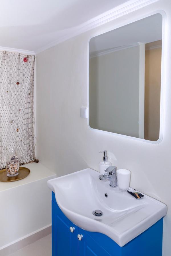 Blue And White Apartment Vipgreece Athén Kültér fotó